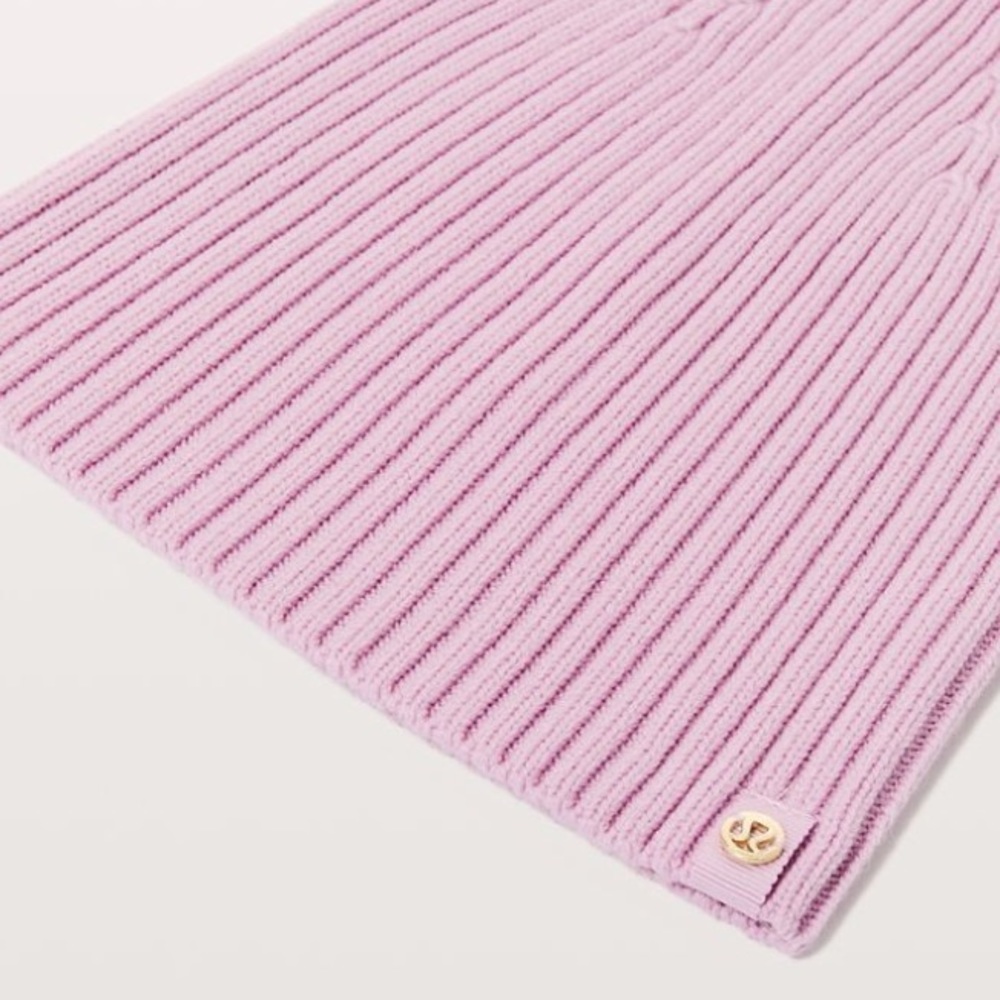 NWT ROQU LULULEMON WOOL BE COZY TOQUE - - One Size - Picture 5 of 7